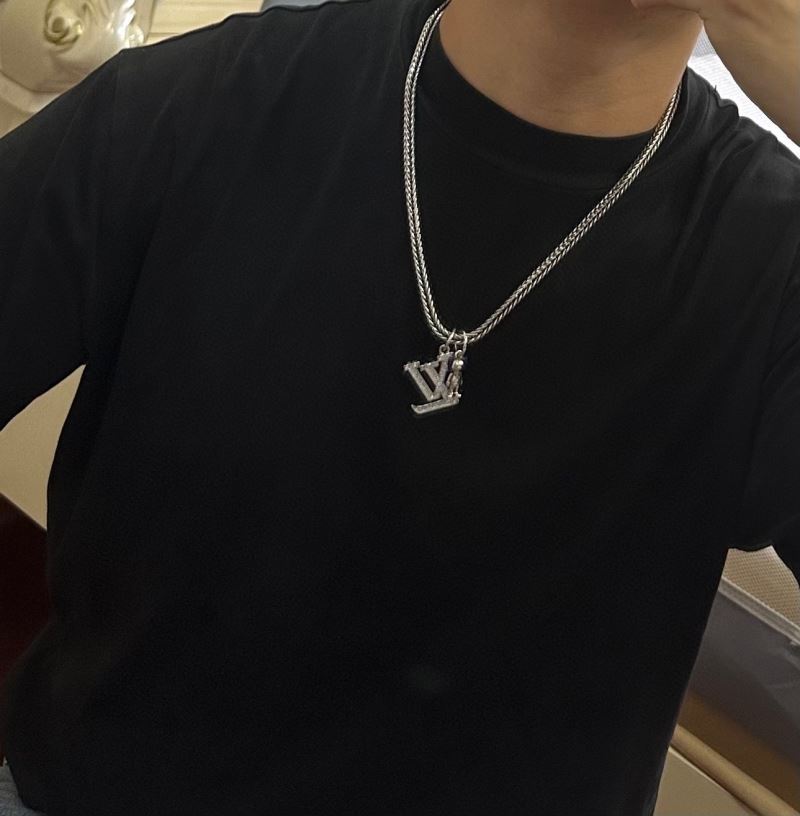 Louis Vuitton Necklaces